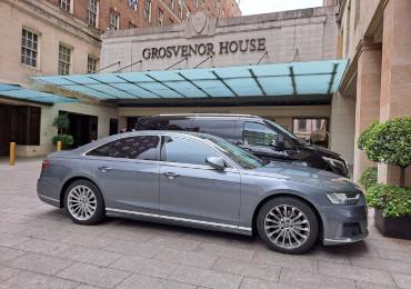 Executive transfers car Audi A8